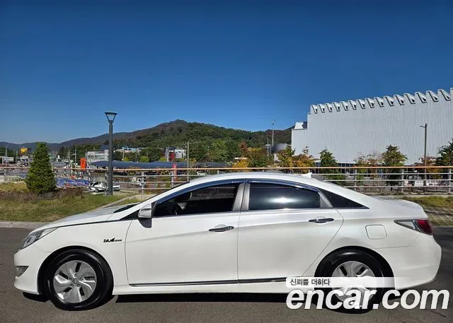 Hyundai Sonata Hybrid, 2013 — фото 3