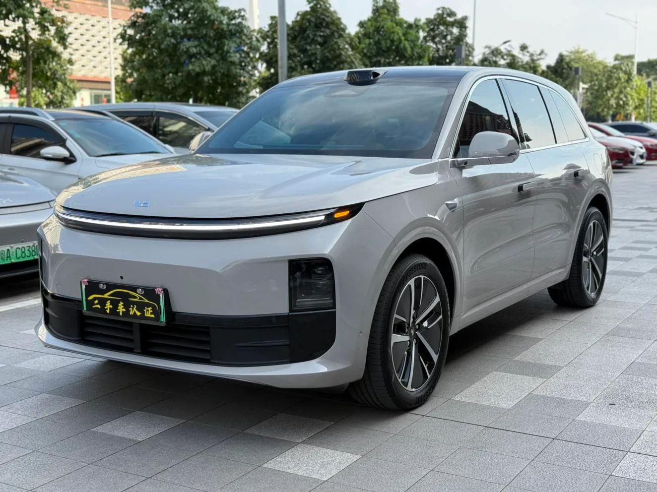 Li Auto Ideal L6