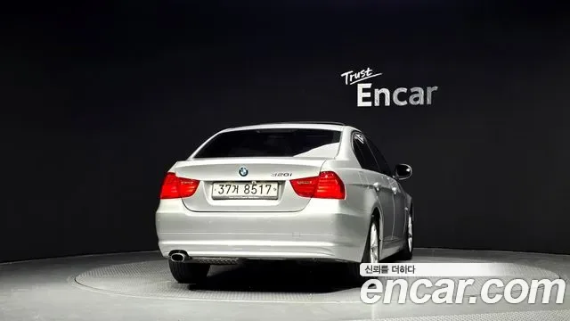 BMW 3-Series E90, 2011 — фото 4