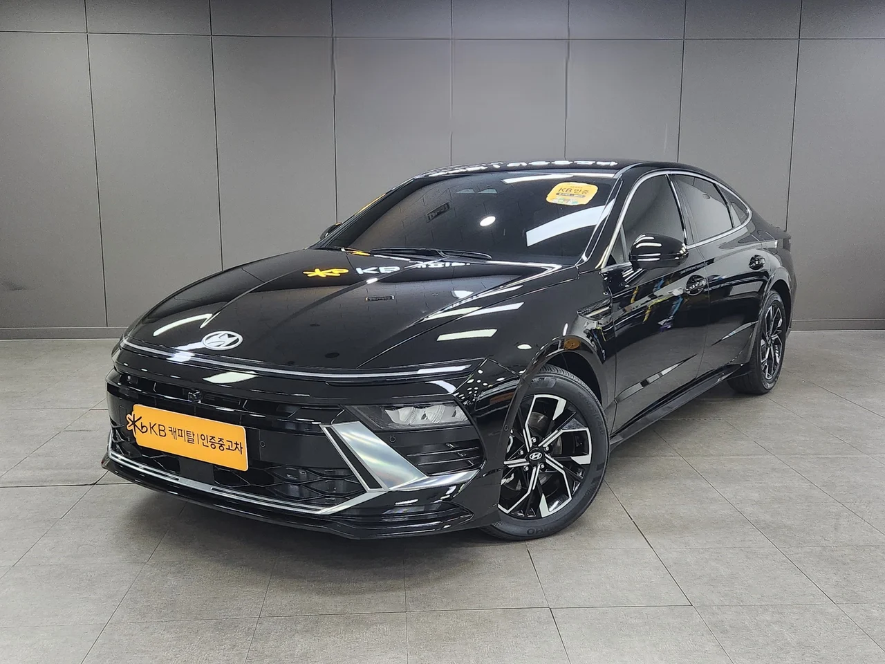 Hyundai Sonata De Edge (DN8)