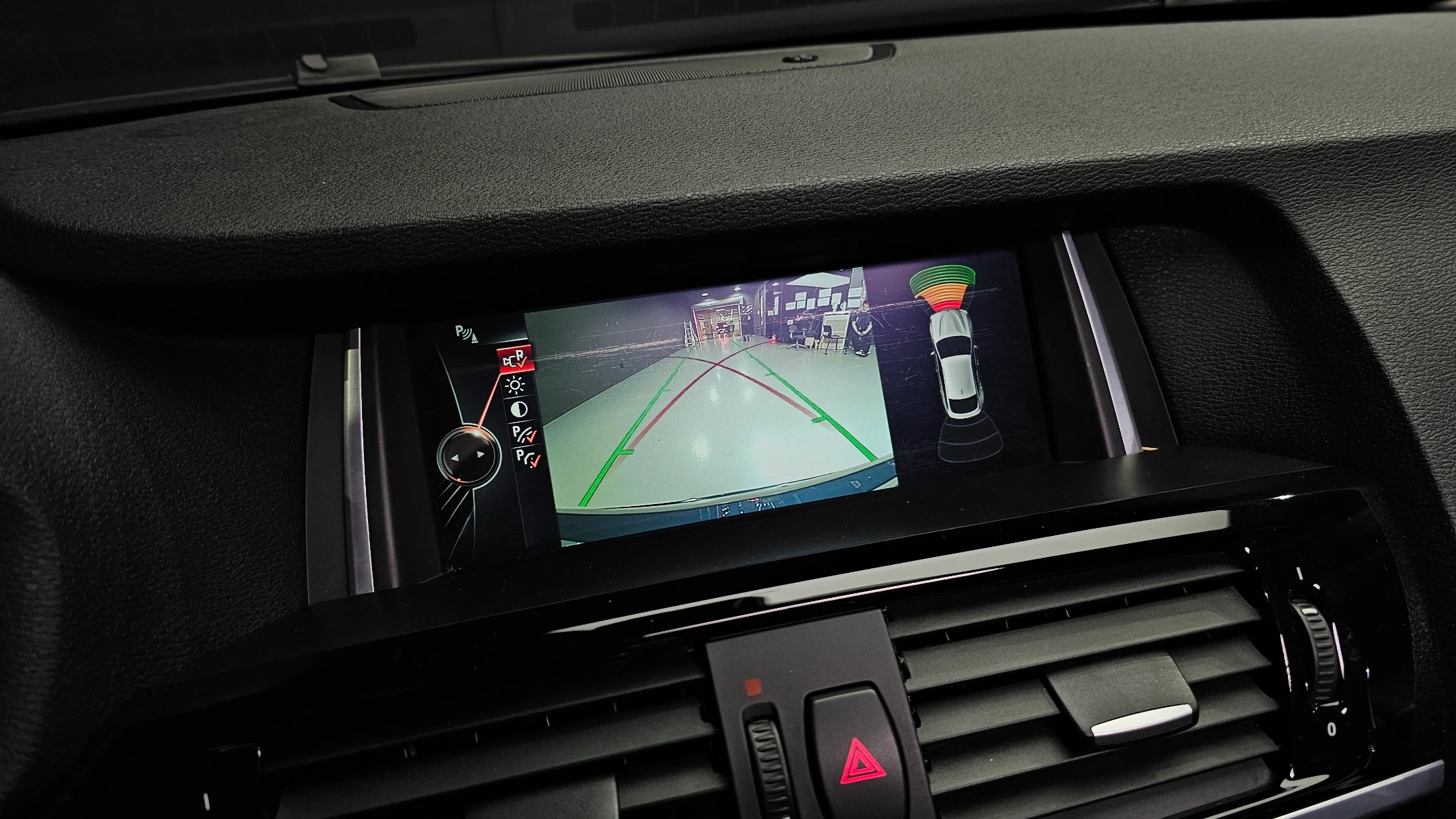 BMW X4 F26, 2014 — фото 15
