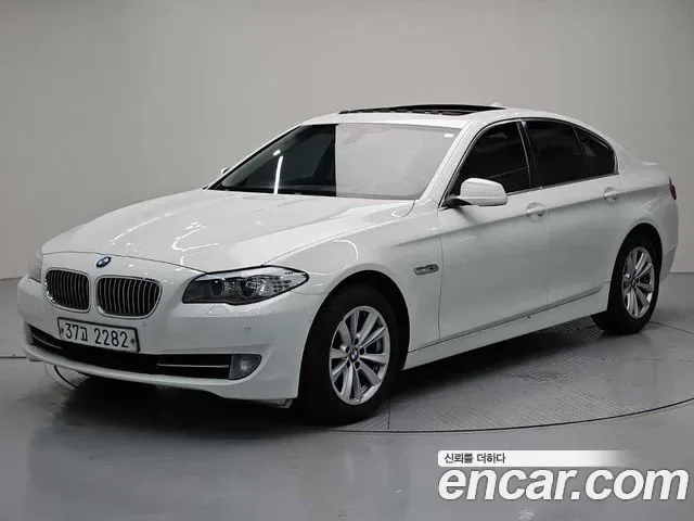 BMW 5-Series F10, 2013 — внешний вид автомобиля