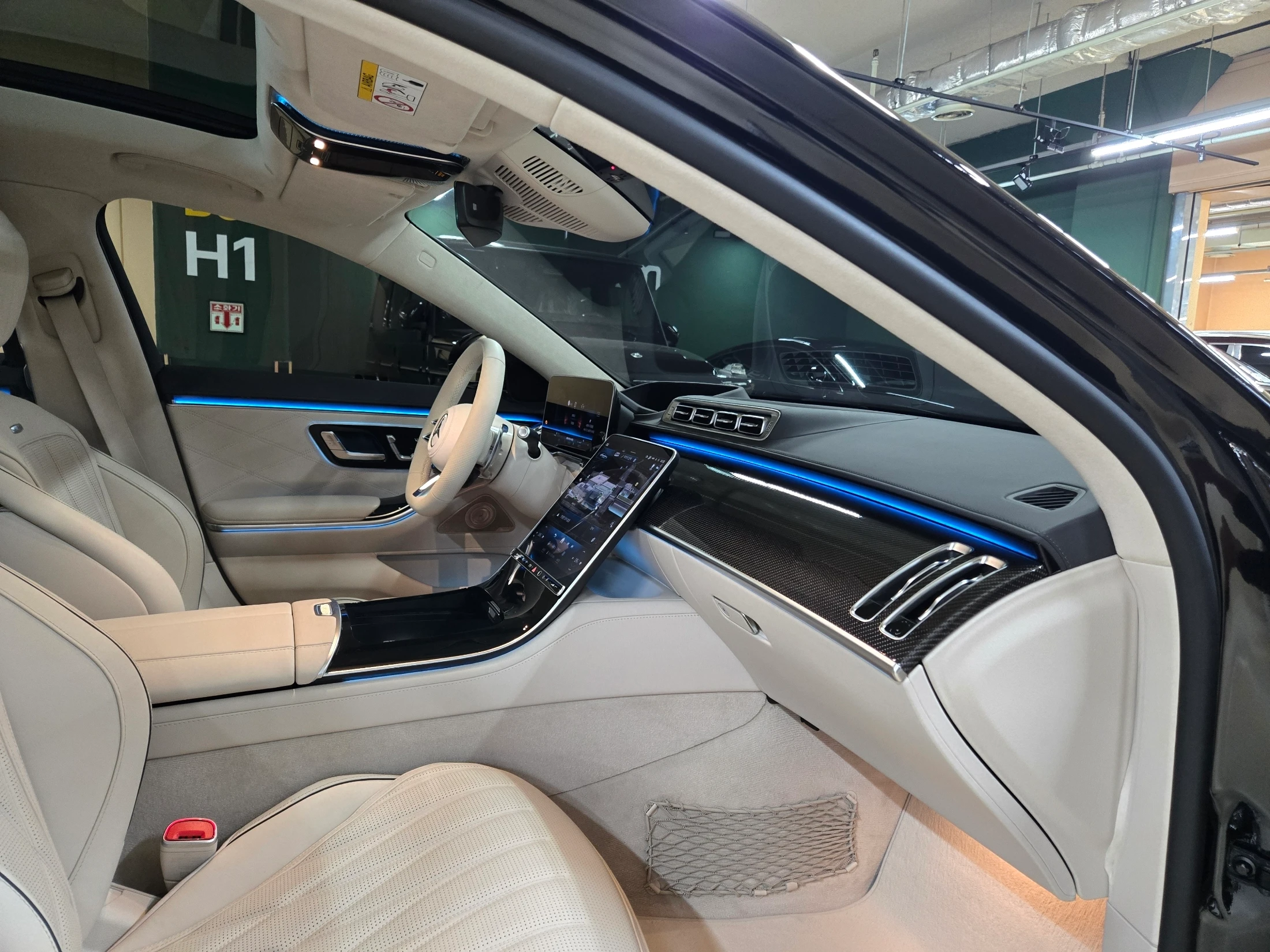 Mercedes-Benz S-Class W223, 2025 — фото 4