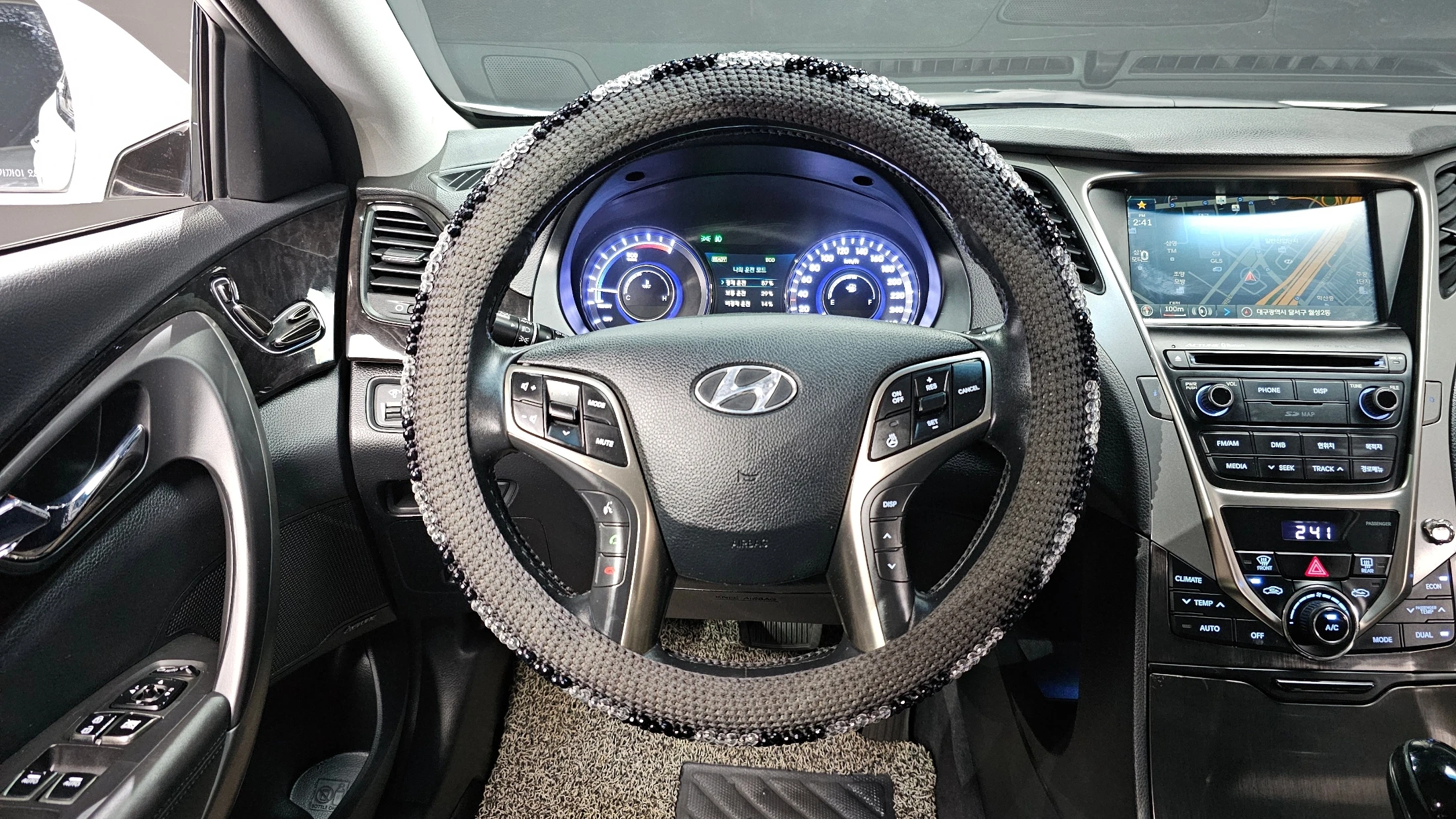 Hyundai Grandeur HG Hybrid, 2014 — фото 13