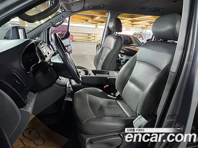 Hyundai Starex Grand Starex, 2012 — фото 10
