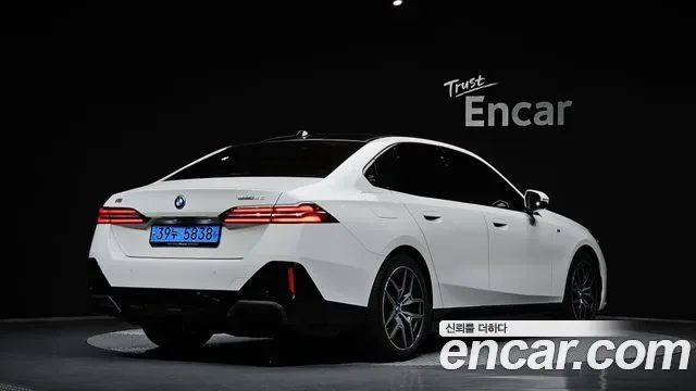 BMW I5 G60, 2025 — фото 2