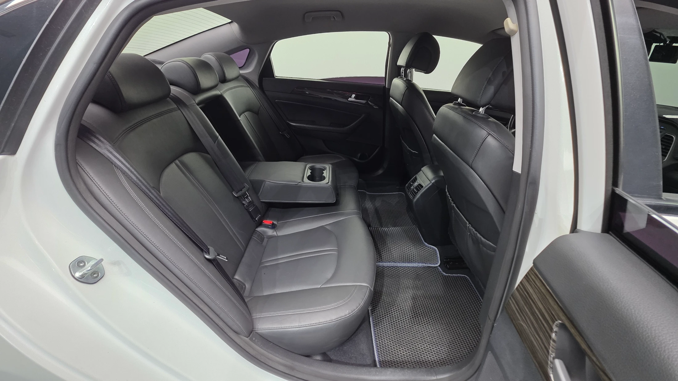 Hyundai Sonata LF Sonata, 2014 — фото 19