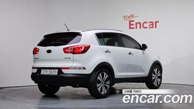 Kia Sportage, 2010 — фото 2