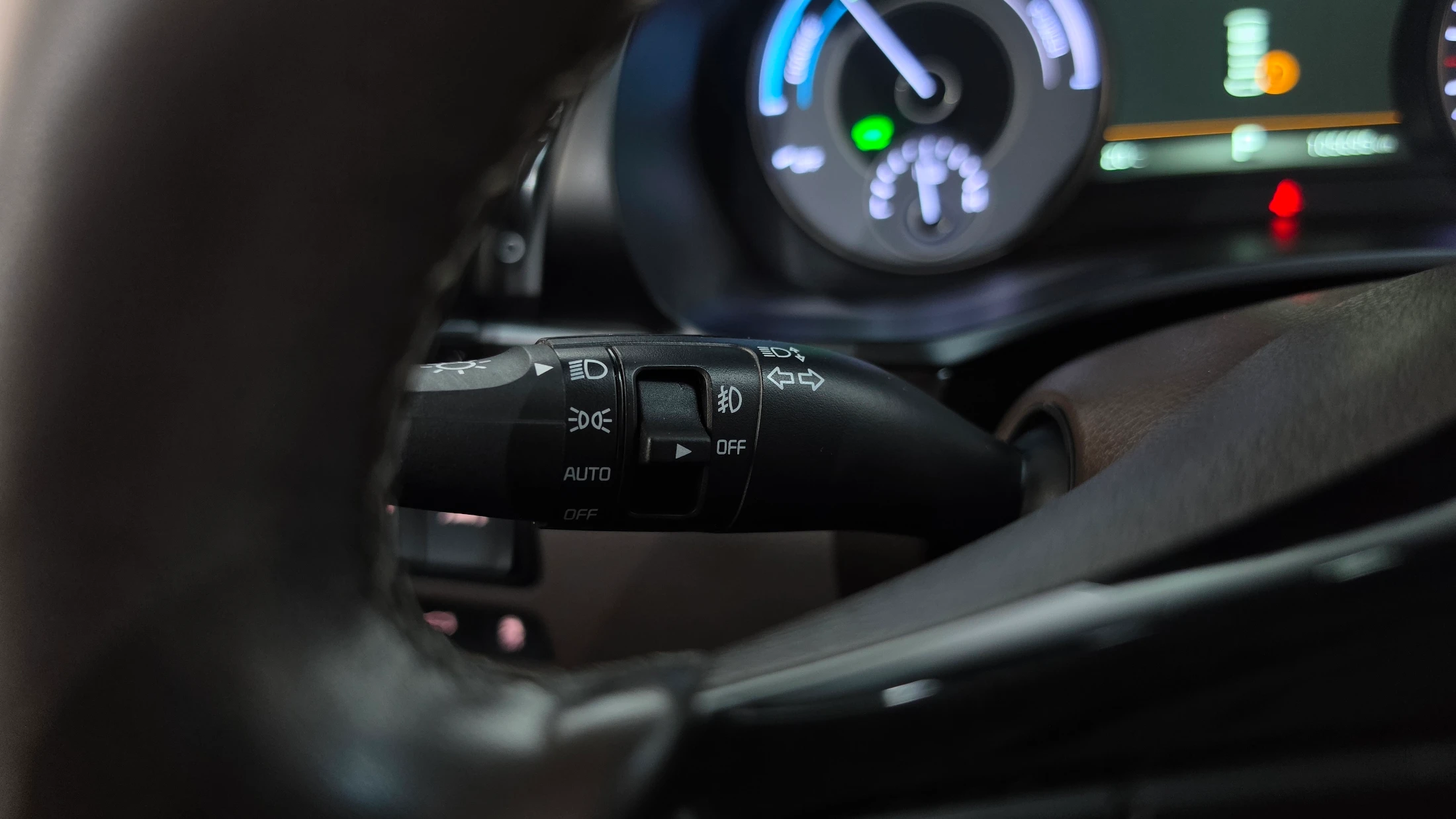 Kia K7 Hybrid, 2017 — фото 30