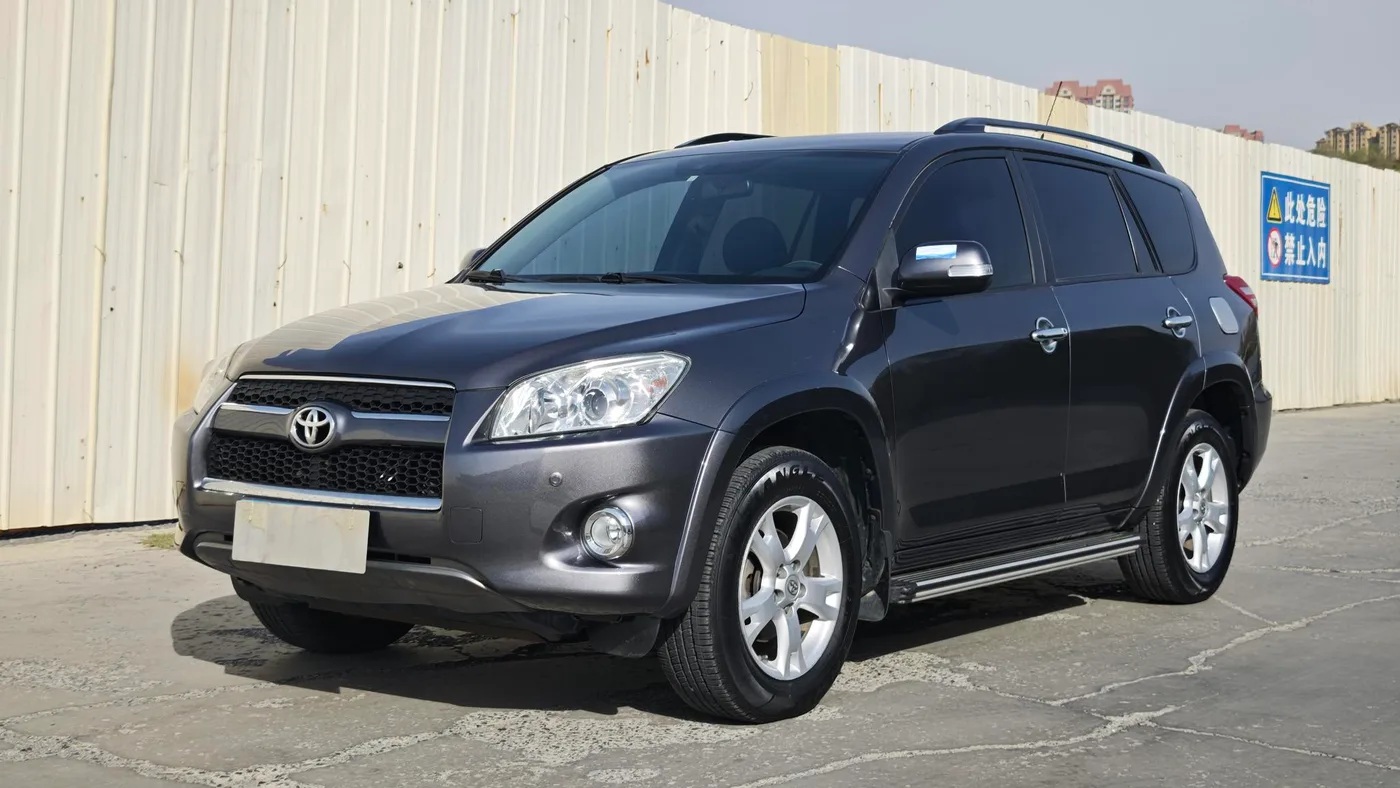 Toyota RAV4 Rongfang