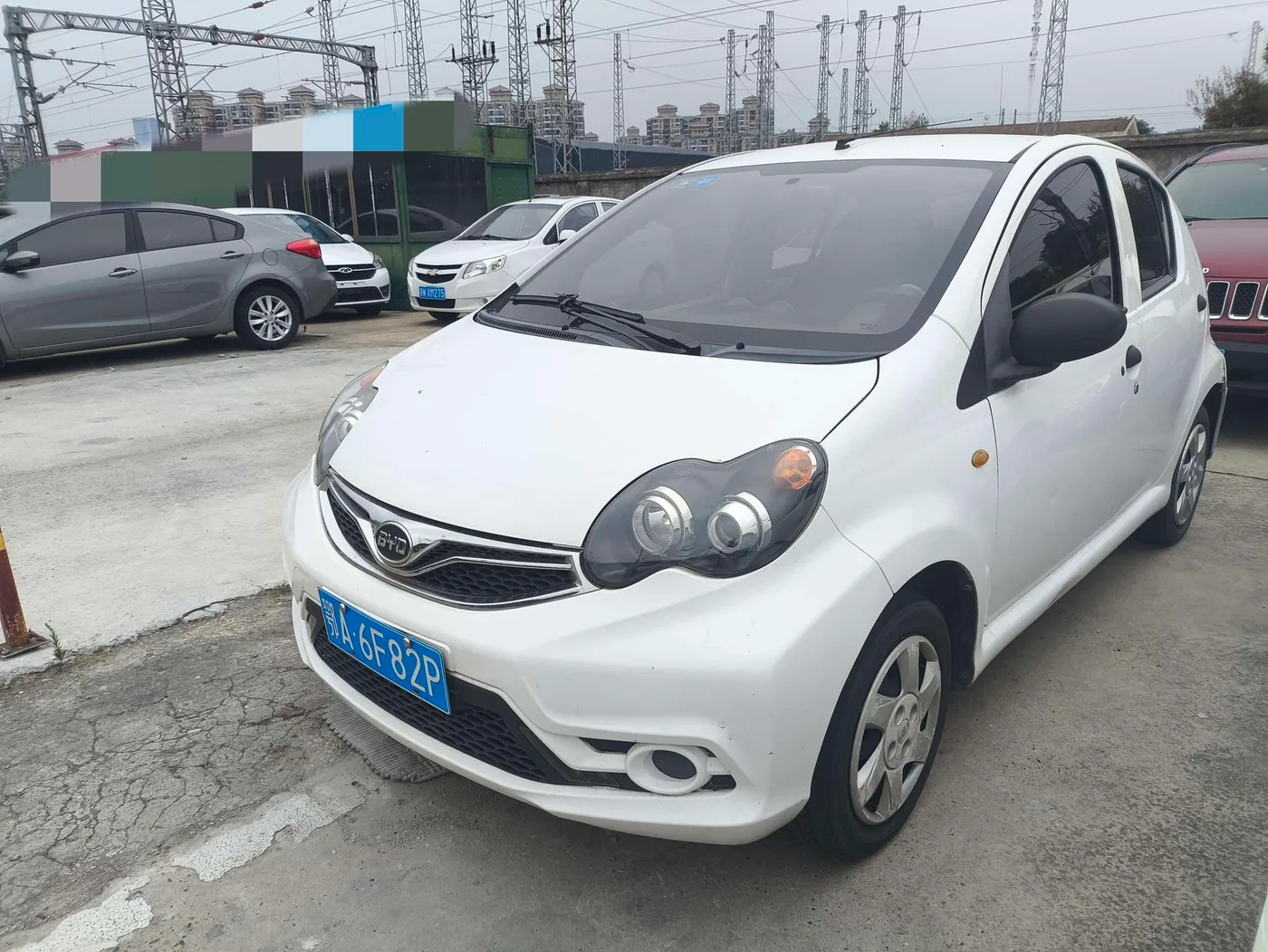 BYD F0