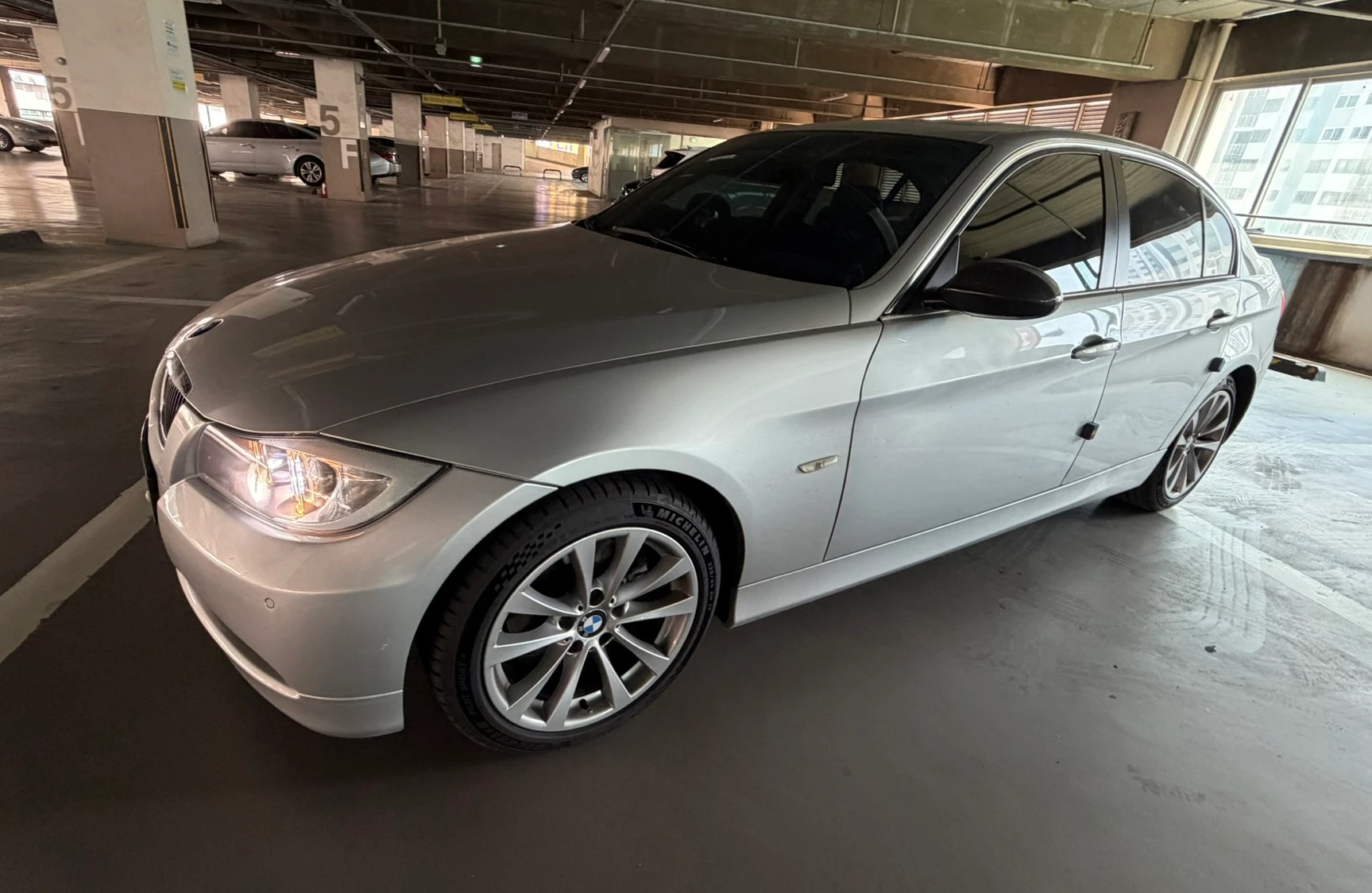 BMW 3-Series E90
