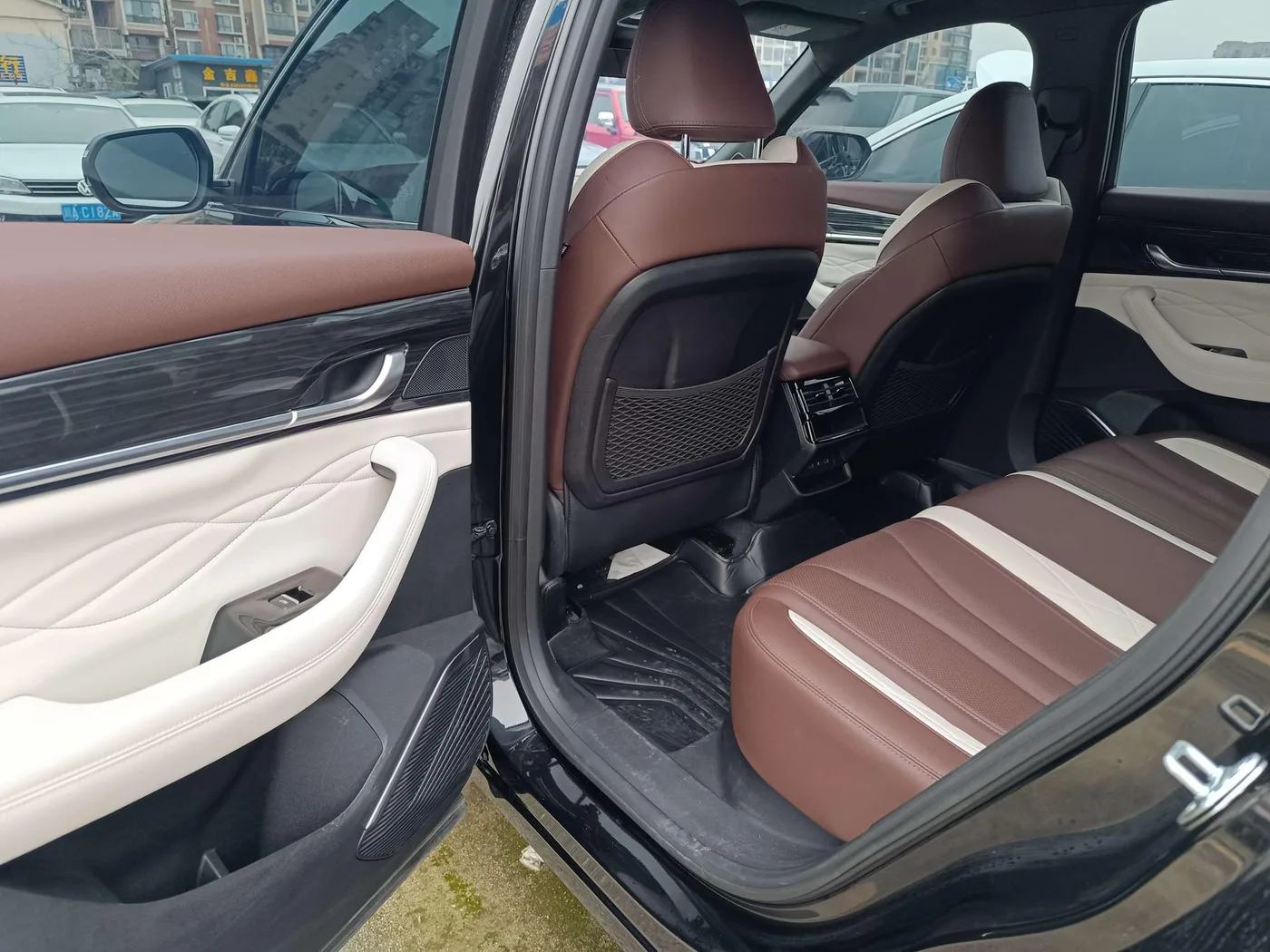 Geely Xingyue L, 2021 — фото 21