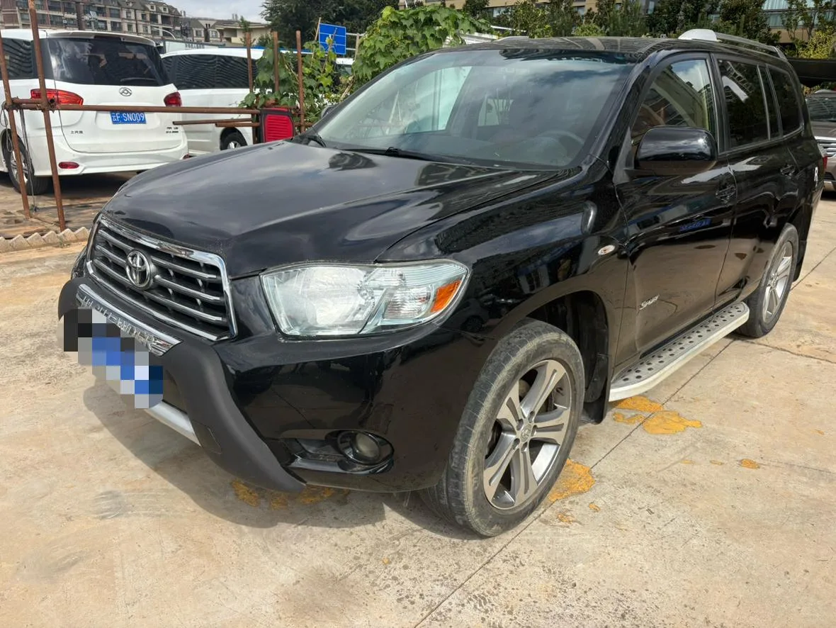 Toyota Highlander, 2009 — внешний вид автомобиля