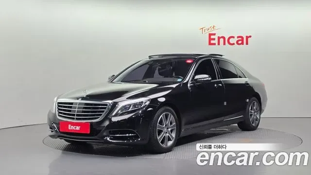 Mercedes-Benz S-Class W222