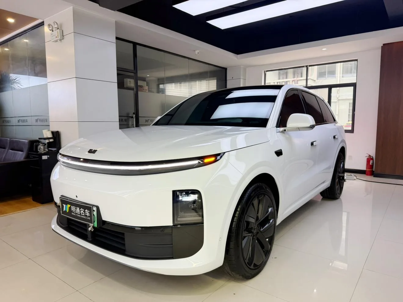Li Auto Ideal L6
