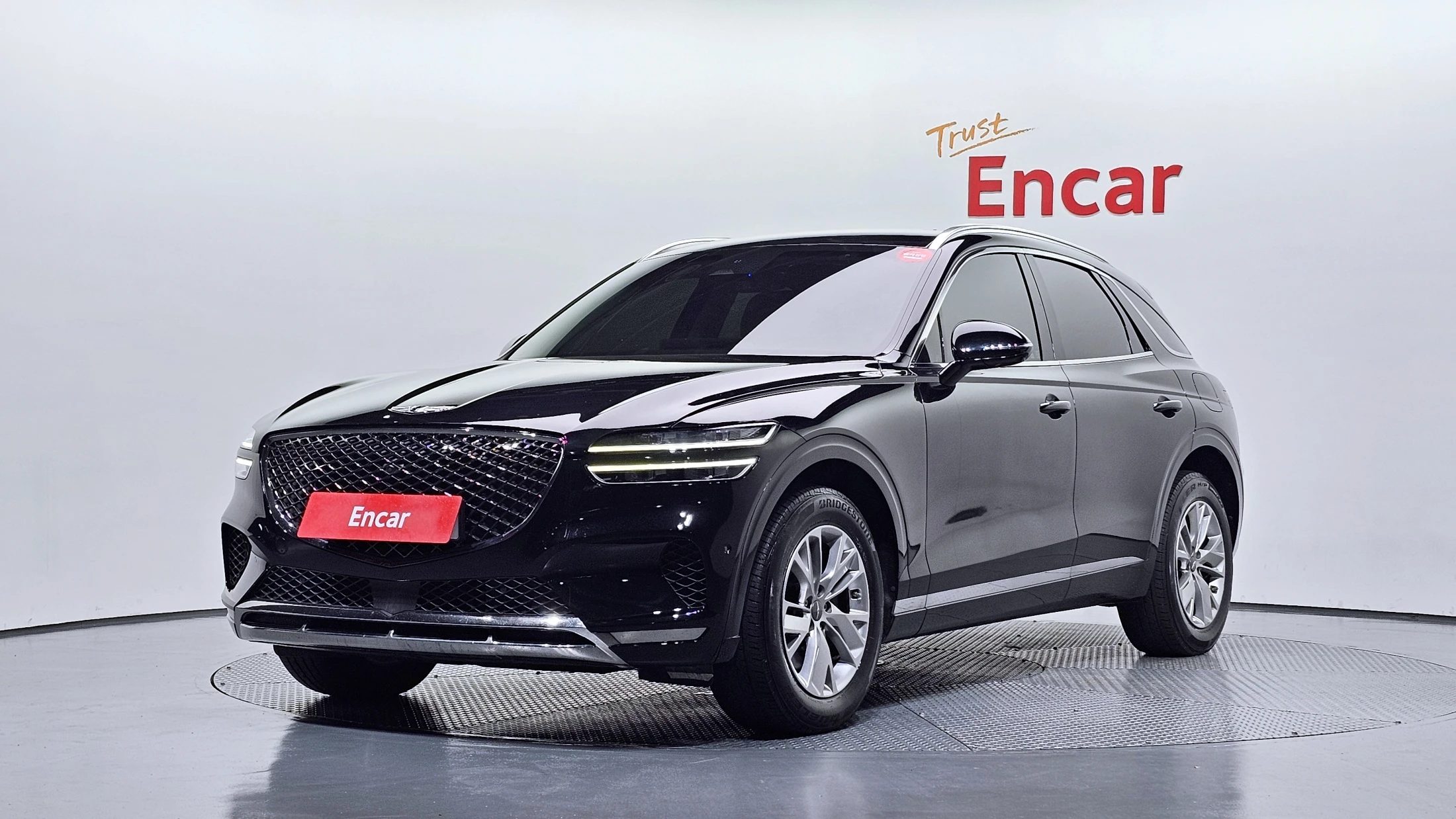Genesis Gv70