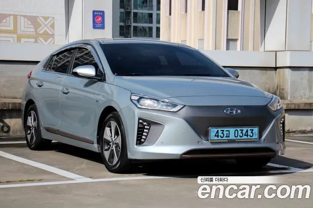 Hyundai Ioniq Ionic Electric, 2016 — фото 4