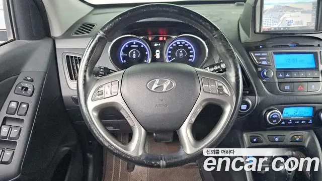 Hyundai Tucson ix, 2013 — фото 13