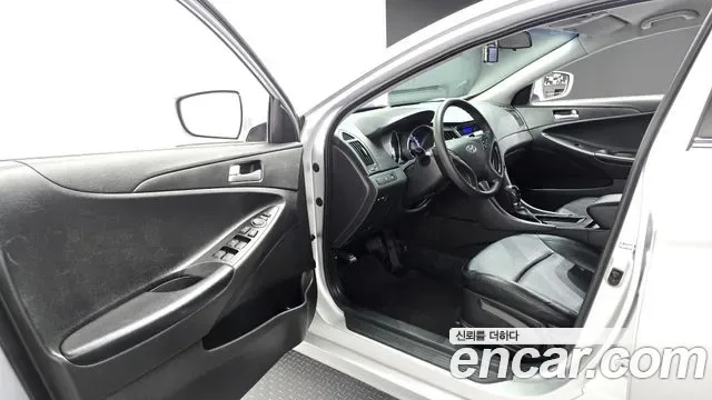 Hyundai Sonata YF Sonata, 2011 — фото 10