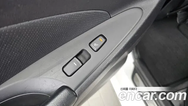 Hyundai Sonata Hybrid, 2011 — фото 18
