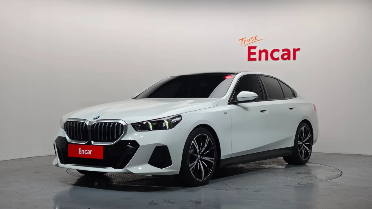 BMW 5-Series G60