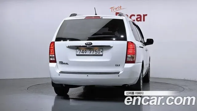 Kia Canival Carnival R, 2012 — фото 4