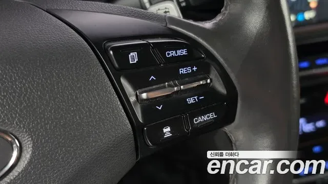 Hyundai Ioniq Ionic Electric, 2017 — фото 15