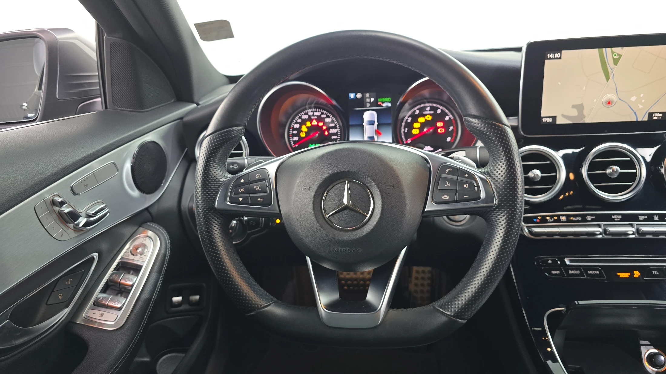 Mercedes-Benz C-Class W205, 2018 — фото 14