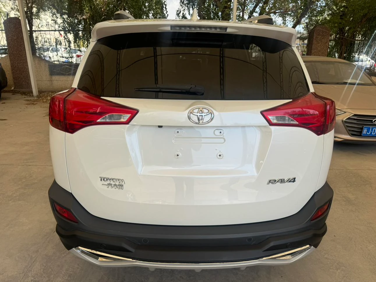 Toyota RAV4 Rongfang, 2015 — фото 9