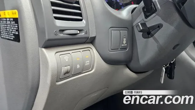 Kia Canival Carnival R, 2012 — фото 16