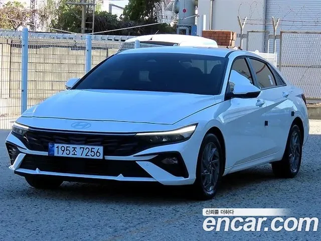 Hyundai Avante CN7