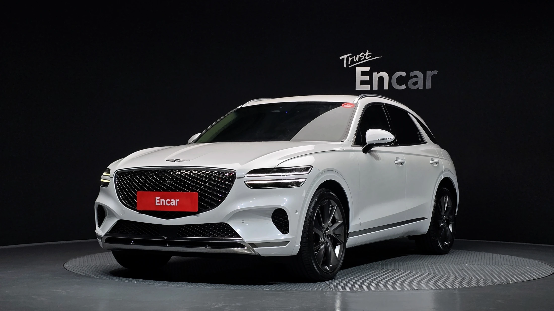 Genesis Gv70