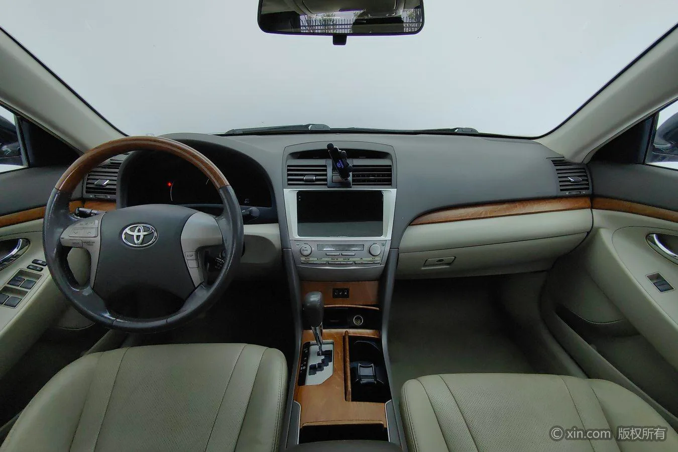 Toyota Camry, 2011 — фото 14