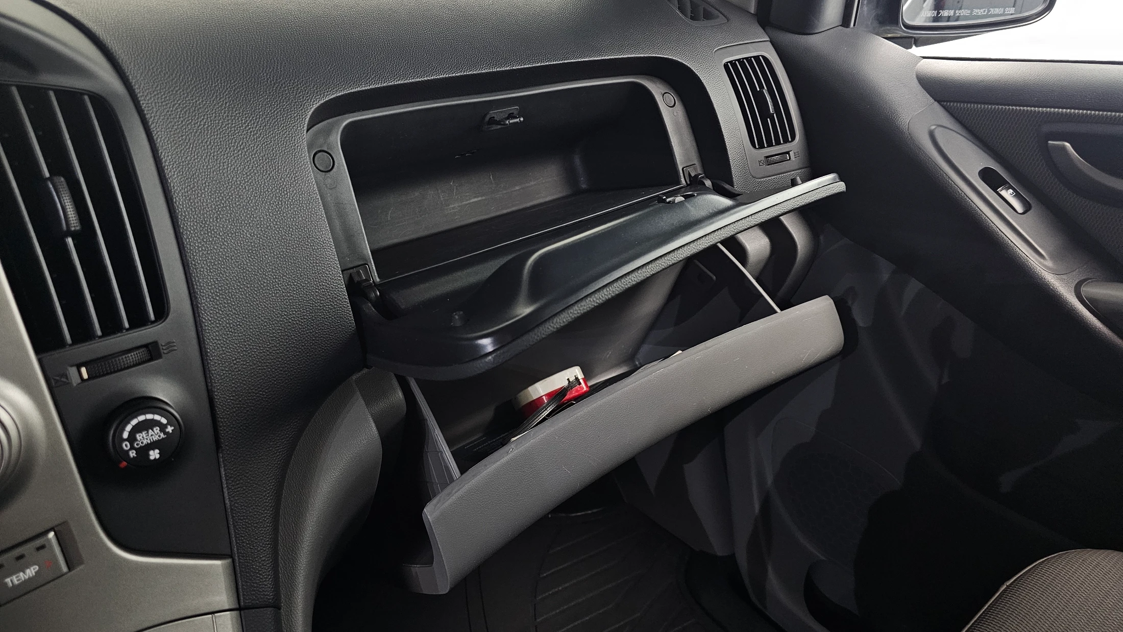 Hyundai Starex Grand Starex, 2012 — фото 34