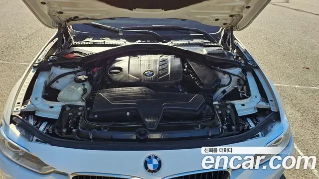 BMW 3-Series F30, 2013 — фото 12