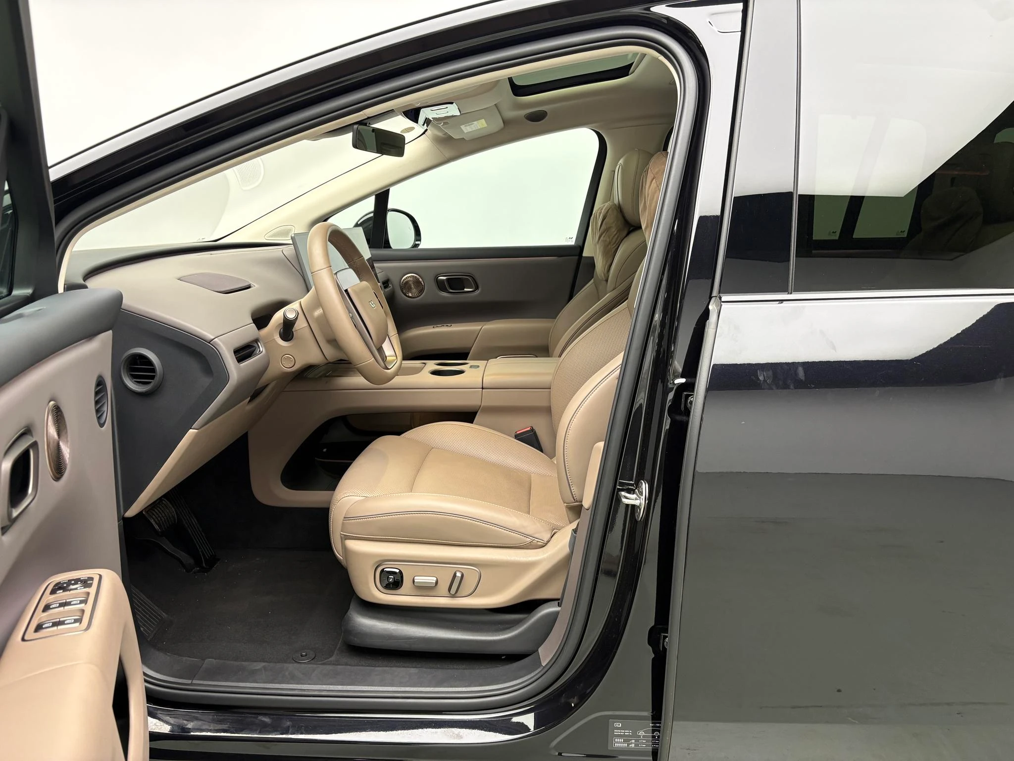 Li Auto ideal i8, 2025 — фото 12