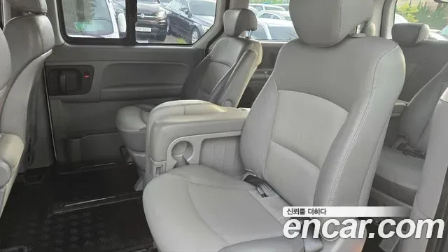 Hyundai Starex Grand Starex, 2008 — фото 12