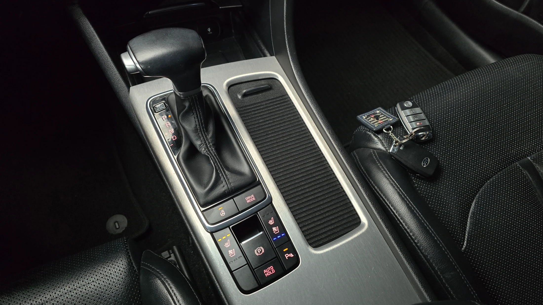 Kia K5 Hybrid, 2015 — фото 9