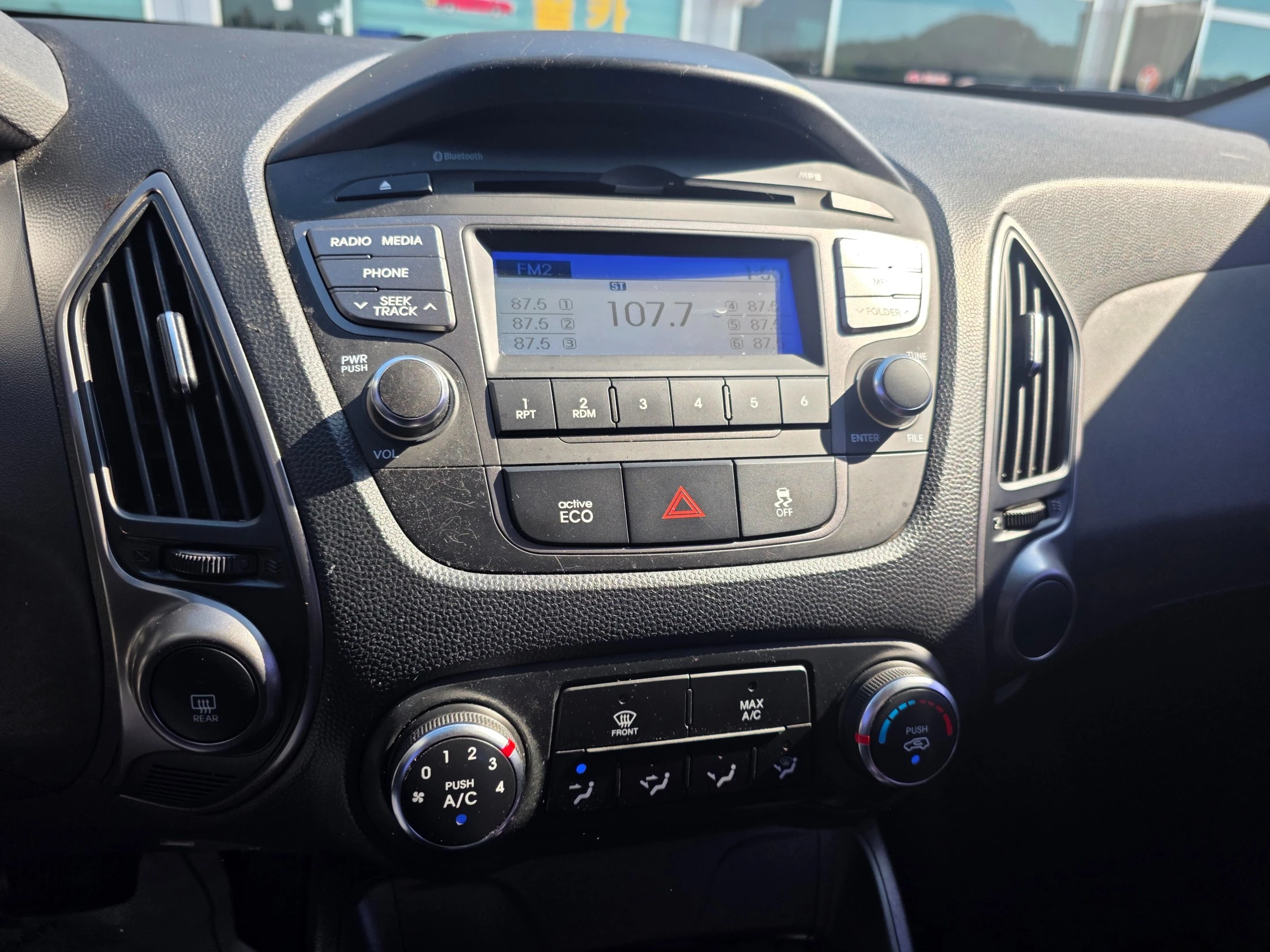 Hyundai Tucson ix, 2014 — фото 11