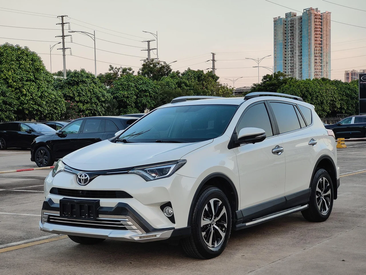 Toyota RAV4 Rongfang