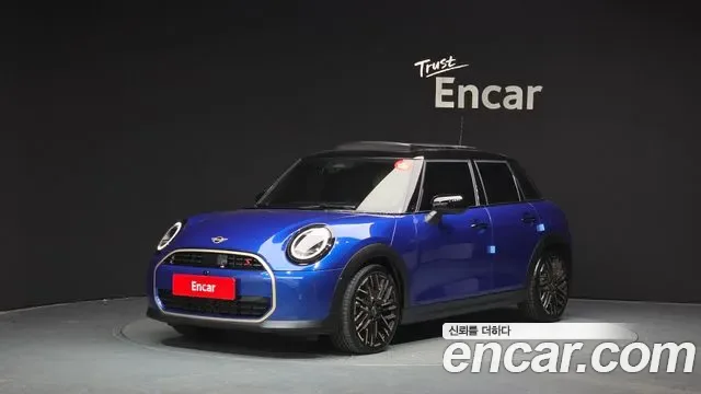 Mini Cooper S, 2025 — внешний вид автомобиля