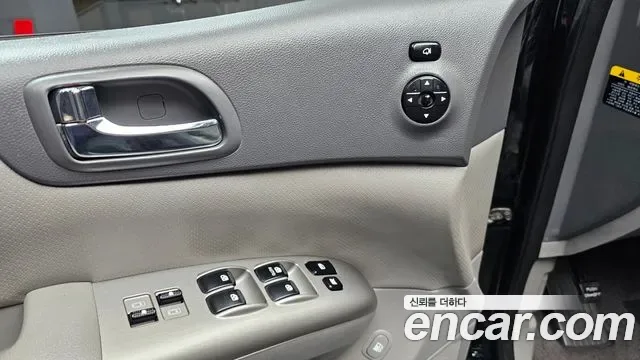 Kia Canival Carnival R, 2012 — фото 18