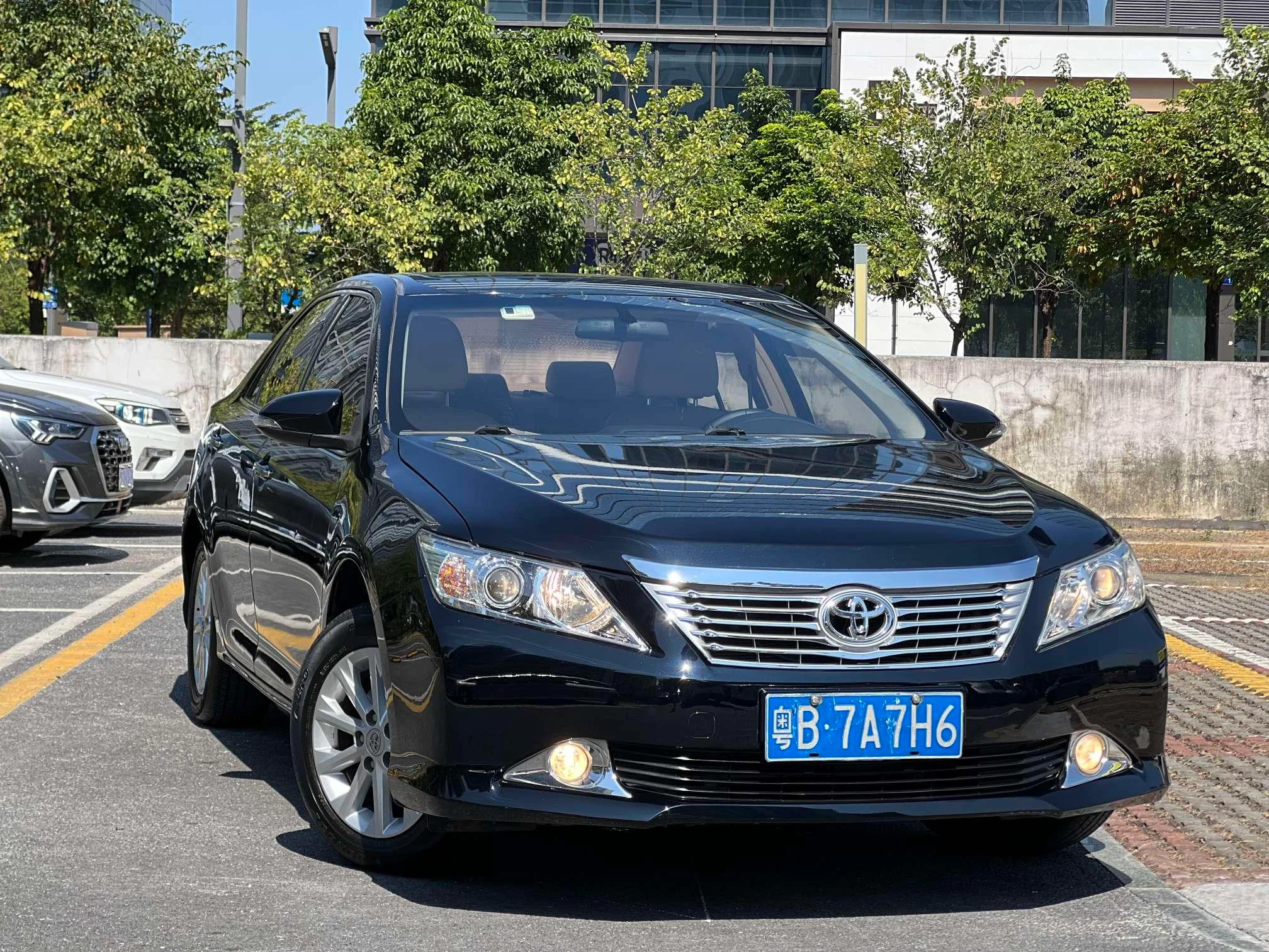 Toyota Camry, 2013 — фото 30