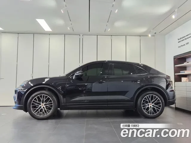 Porsche Macan EV, 2026 — фото 6