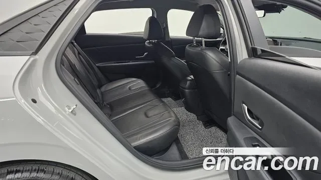 Hyundai Avante CN7, 2024 — фото 11