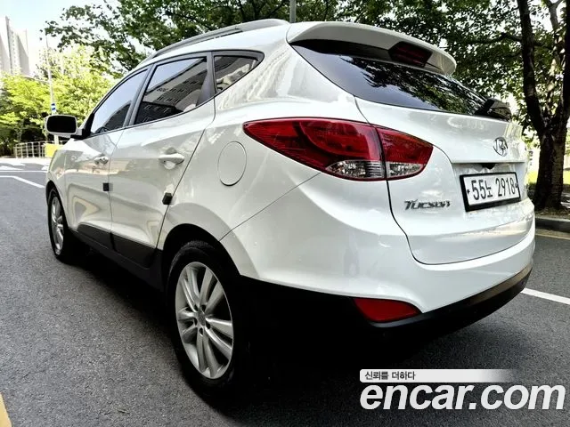 Hyundai Tucson ix, 2012 — фото 6