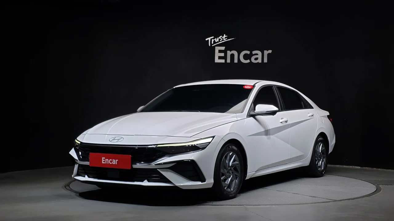 Hyundai Avante CN7