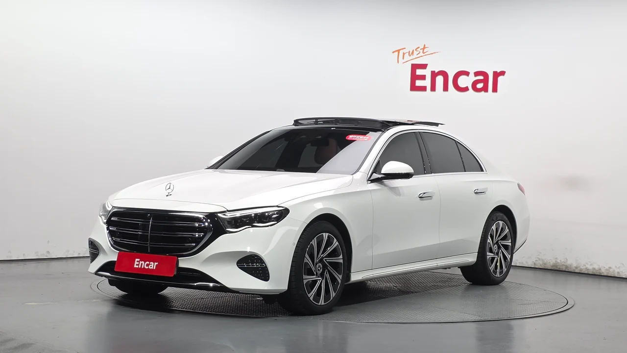 Mercedes-Benz E-Class W214