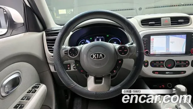 Kia Soul EV, 2017 — фото 13